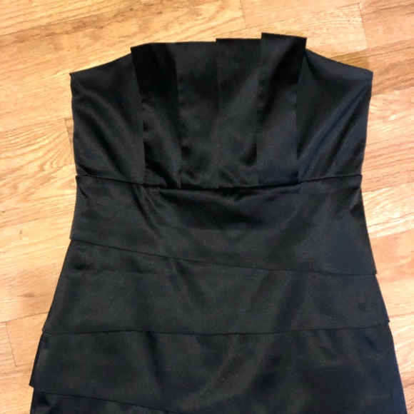 White House | Black Market Formal Strapless Dress - Picture 2 of 8